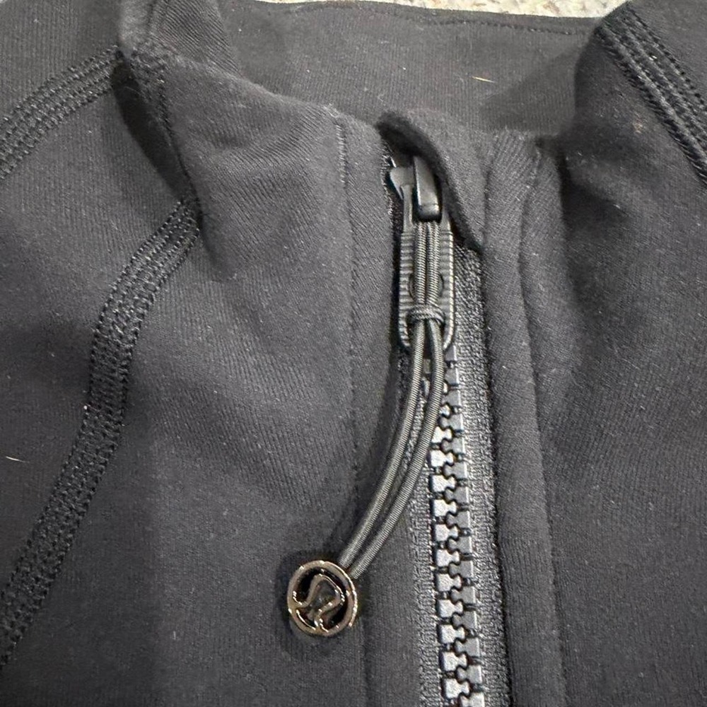 Lululemon define jacket luon - Picture 3 of 5